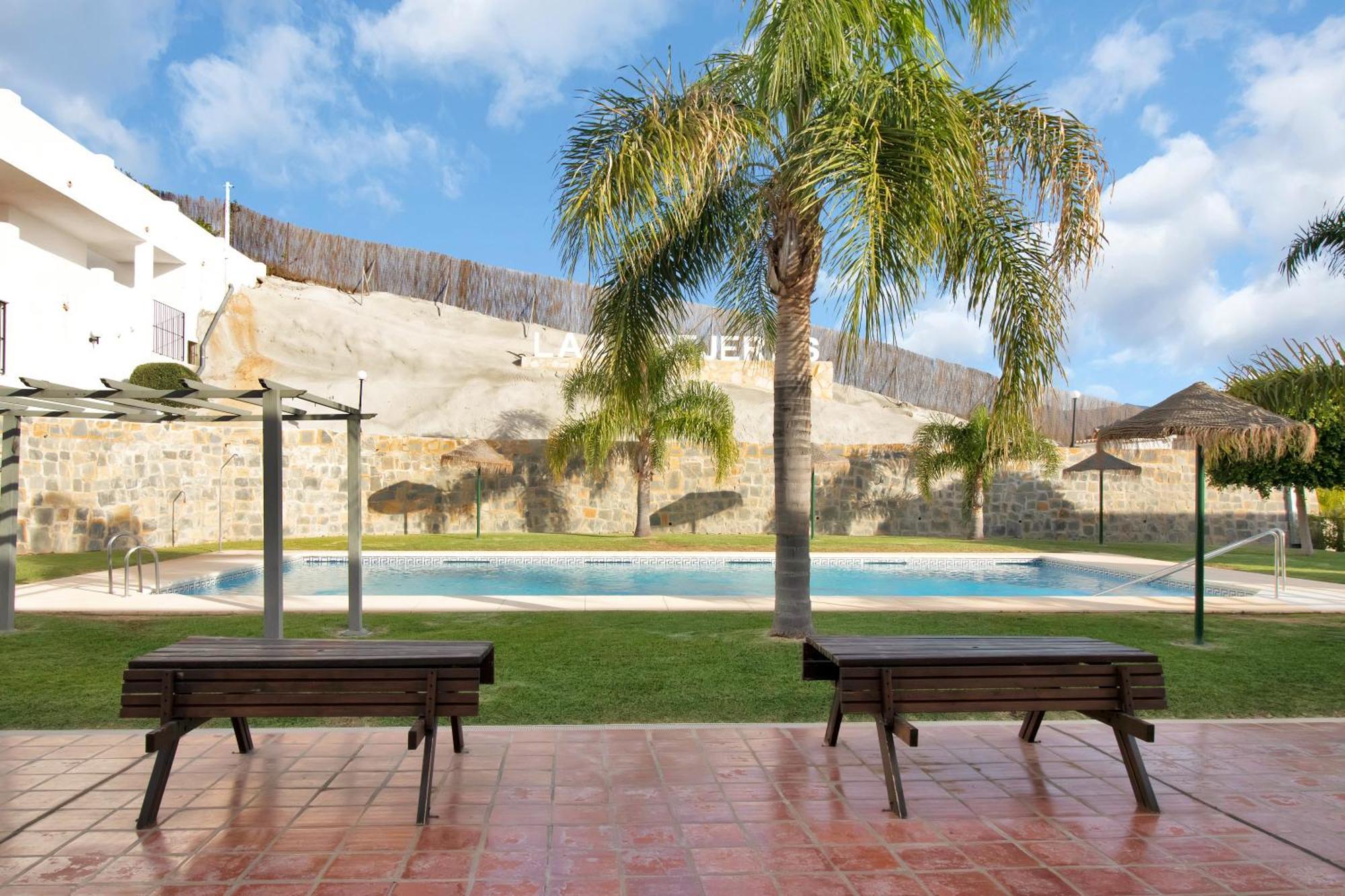 Duplex Estilo Boho Con Increible Terraza Y Vistas Al Mar En Estepona - Las Abejeras 609 Apartment Exterior photo